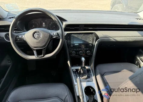 2021 Volkswagen Passat Se из США, поврежденный, VIN 1VWSA7A35MC001637